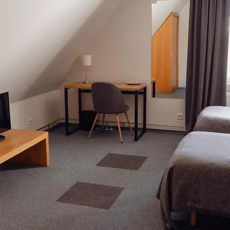 旅馆 英格丽旅馆 维尔扬迪